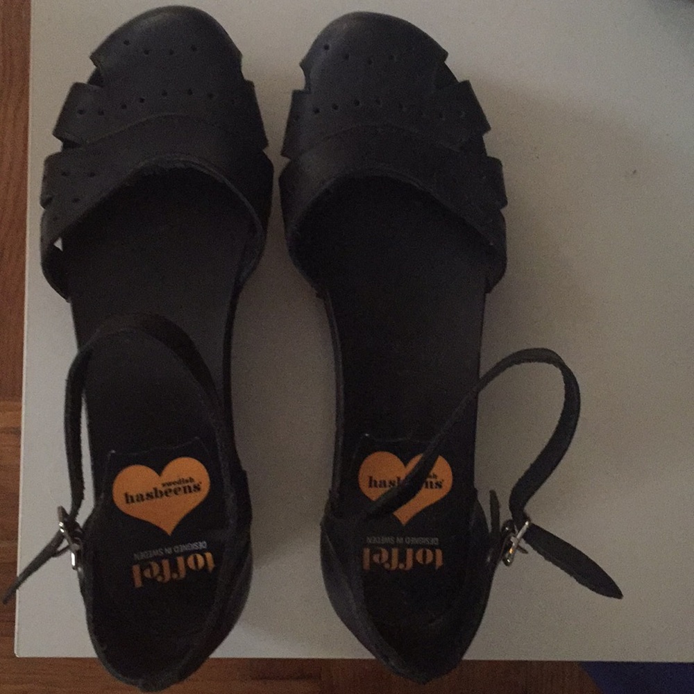 Swedish hasbeens ankle strap clog